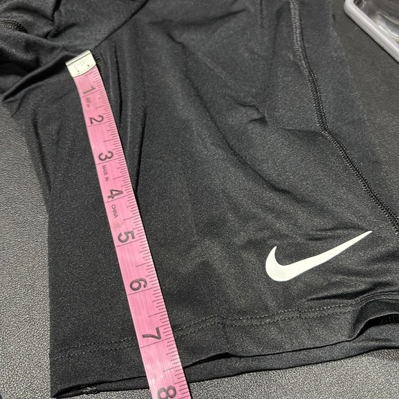 Nike Pro Dri-Fit Training Fitness tight fit,hip pockets elastic waistband,Swoosh - Picture 9 of 12